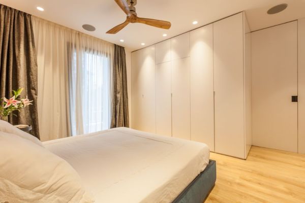 Carpintero Pamplona · Taller de ebanistería y carpintería en Pamplona - Armarios empotrados y vestidores Carpintero Pamplona · Taller de ebanistería y carpintería en Pamplona - Armarios empotrados y vestidores